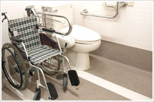 車椅子トイレ